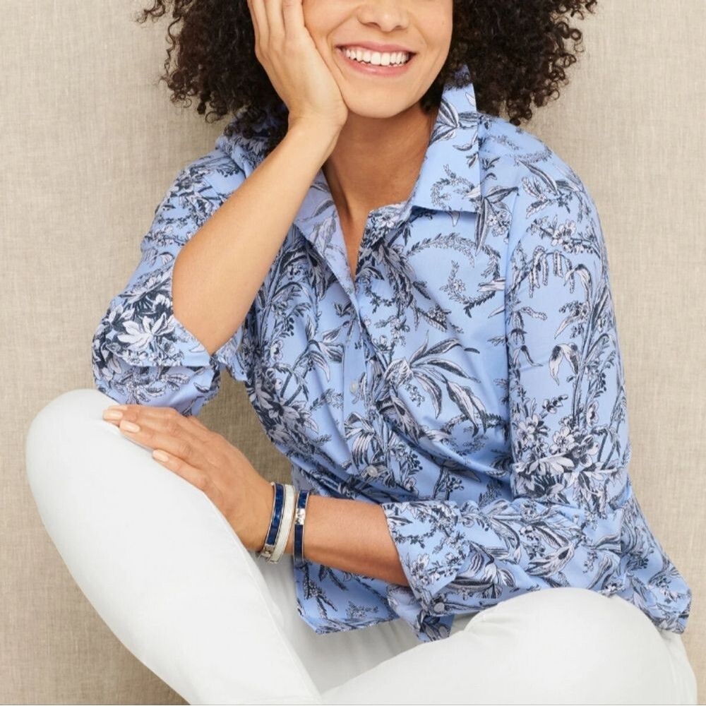 Talbots Womens 10 Blue Floral Button Down Shirt Non Iron Cotton Preppy Office